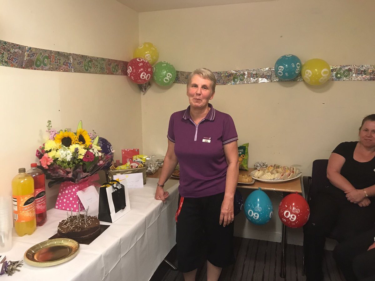 PremierInnNYA's tweet photo. Happy 60th birthday to our amazing Head Housekeeper Mary at Doncaster Lakeside #happybirthday #60yearsyoung #party @michaelhunter62 @SDEBDD https://t.co/pMN4ZkJkT7