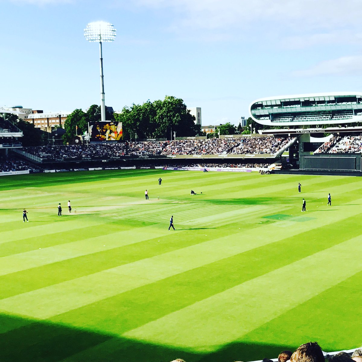 freeeo's tweet photo. Lordy lord! Thank you @airbounce22 for a great neet @Middlesex_CCC https://t.co/PfEoJB0W7C