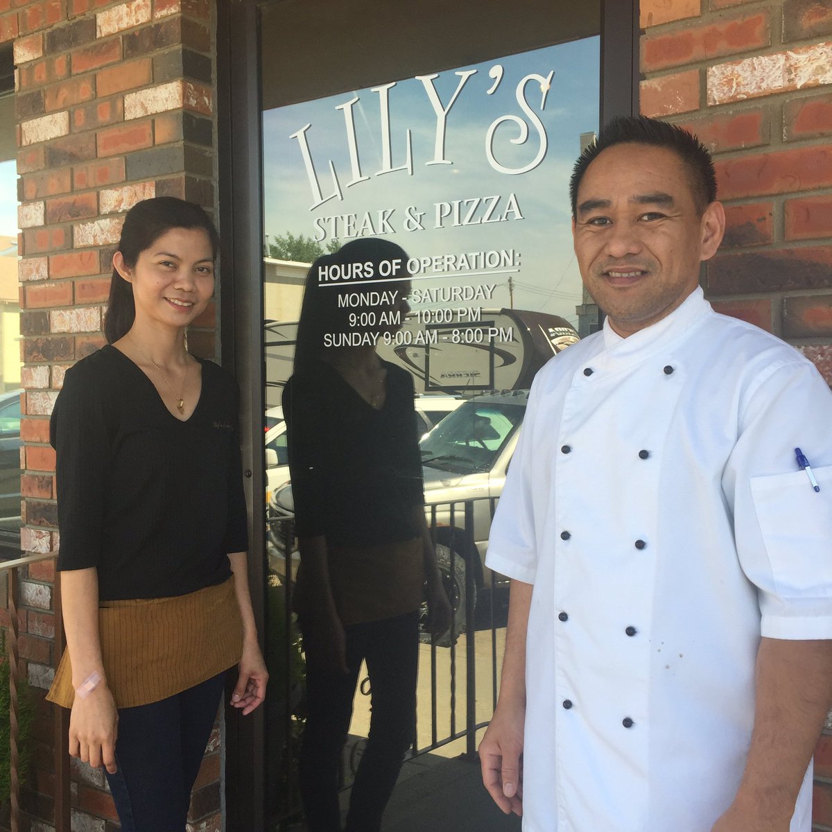 Mix1079FM's tweet photo. Lily's Steak and Pizza in @Bruderheim  is phenomenal come stop by and try their fabulous food 🍕🥙🍝#10TownTour 😎 https://t.co/5Xa78oMjWQ