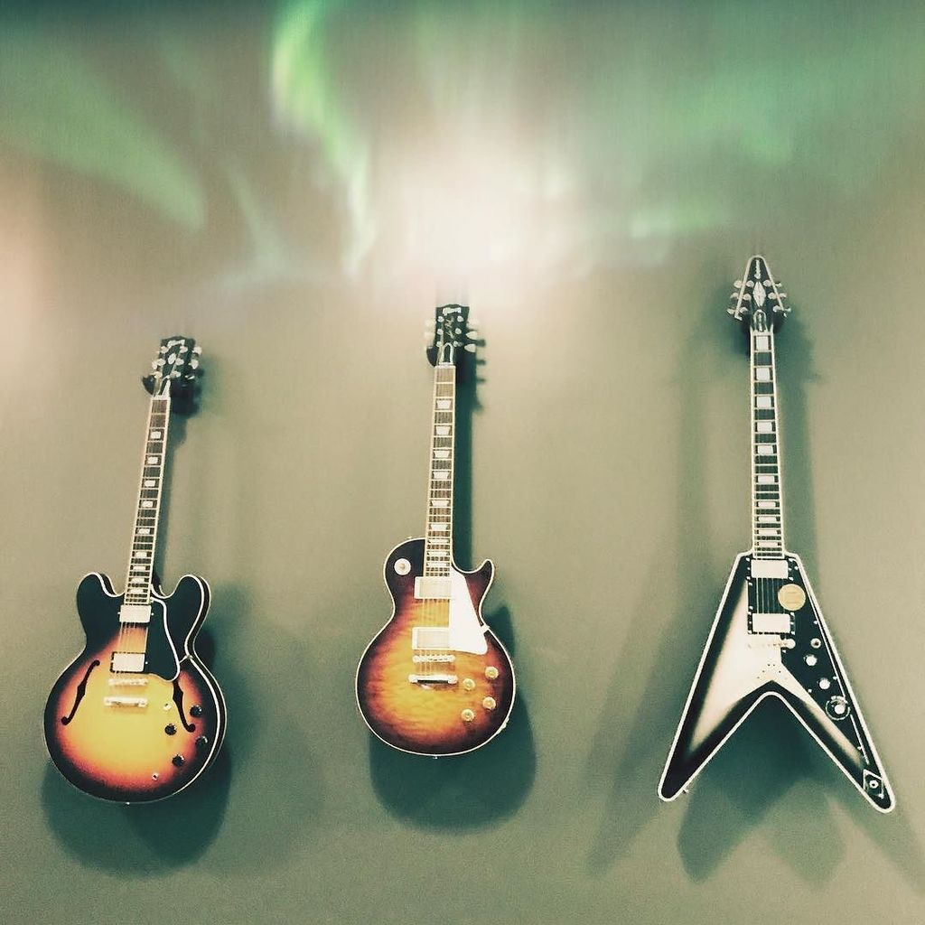 VanessaNewkirk's tweet image. #google #googlespace #youtube #brandlab #guitar #nyc