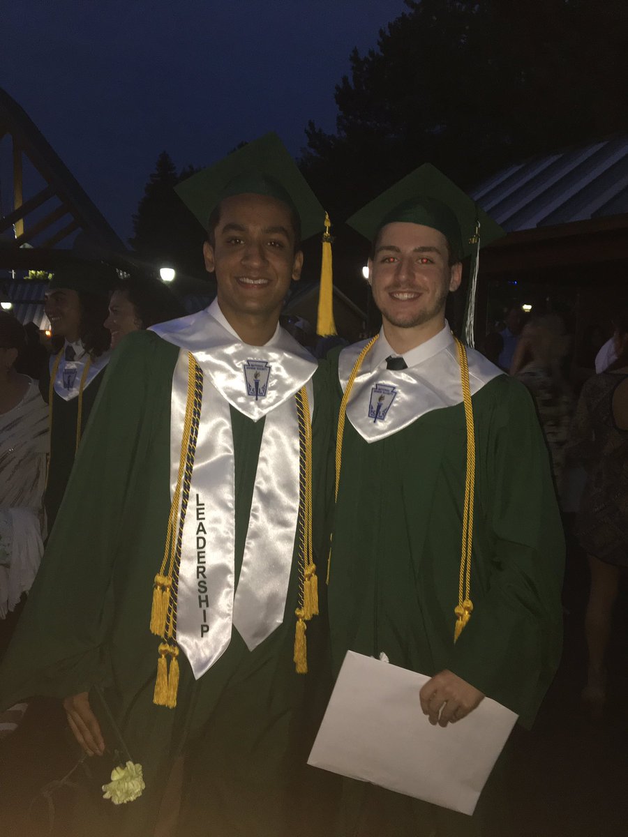 bdfio's tweet photo. Happy birthday to my LOFFAReport co-founder and Director of Social Media, thanks for being a such a good homie ❤️ https://t.co/QoWapp92tJ
