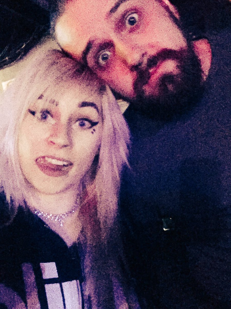 ahnuhhh's tweet photo. Seeing the BOAYS in @MiamiMonr0e tonight 😎#YAAAAAAAAAAAAS https://t.co/lD6yGckM5b