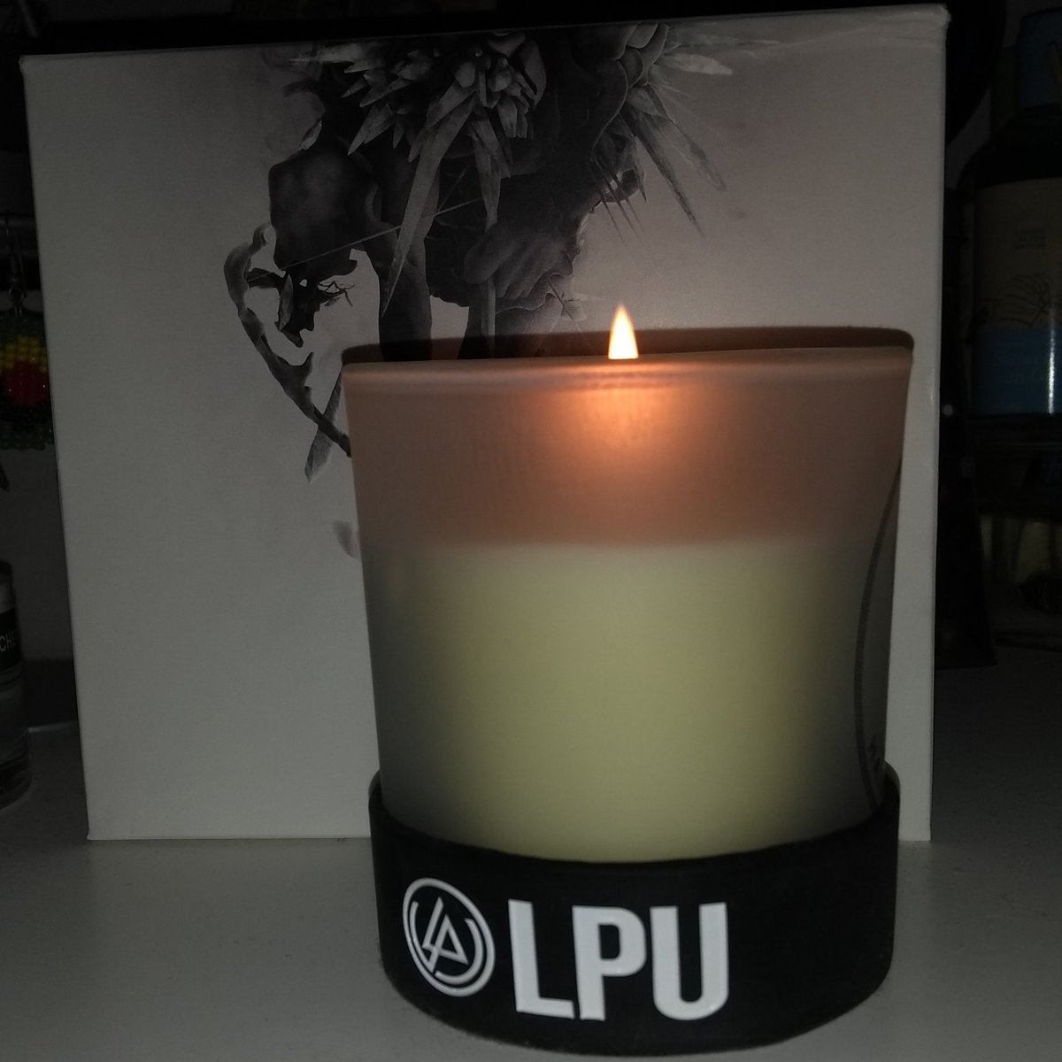 morgana975's tweet photo. #AddOneMoreLight https://t.co/77cv7NgUsC