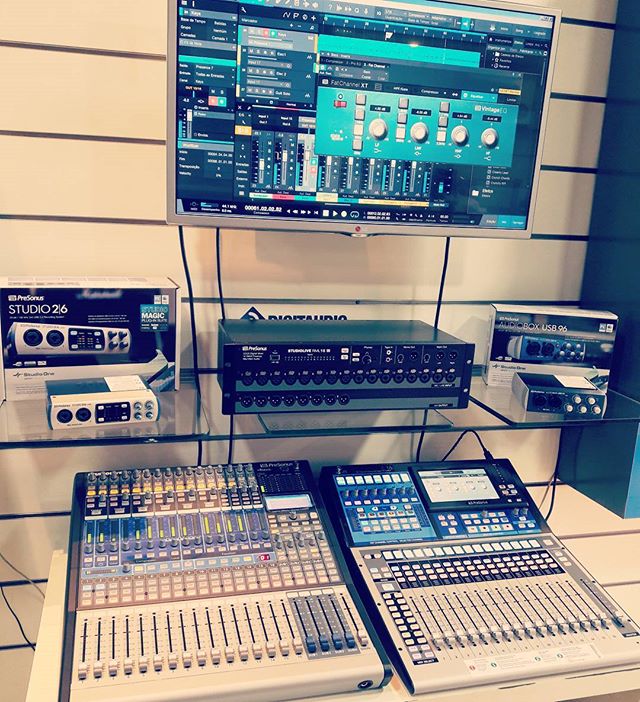 digitaudio's tweet photo. Novidades da @presonus aqui na @digitaudiostore!! 😁
#presonus #studiolive16 #studio26 #audiobox96 #studioliverml #digitaudio https://t.co/jdY3Zy5f9X