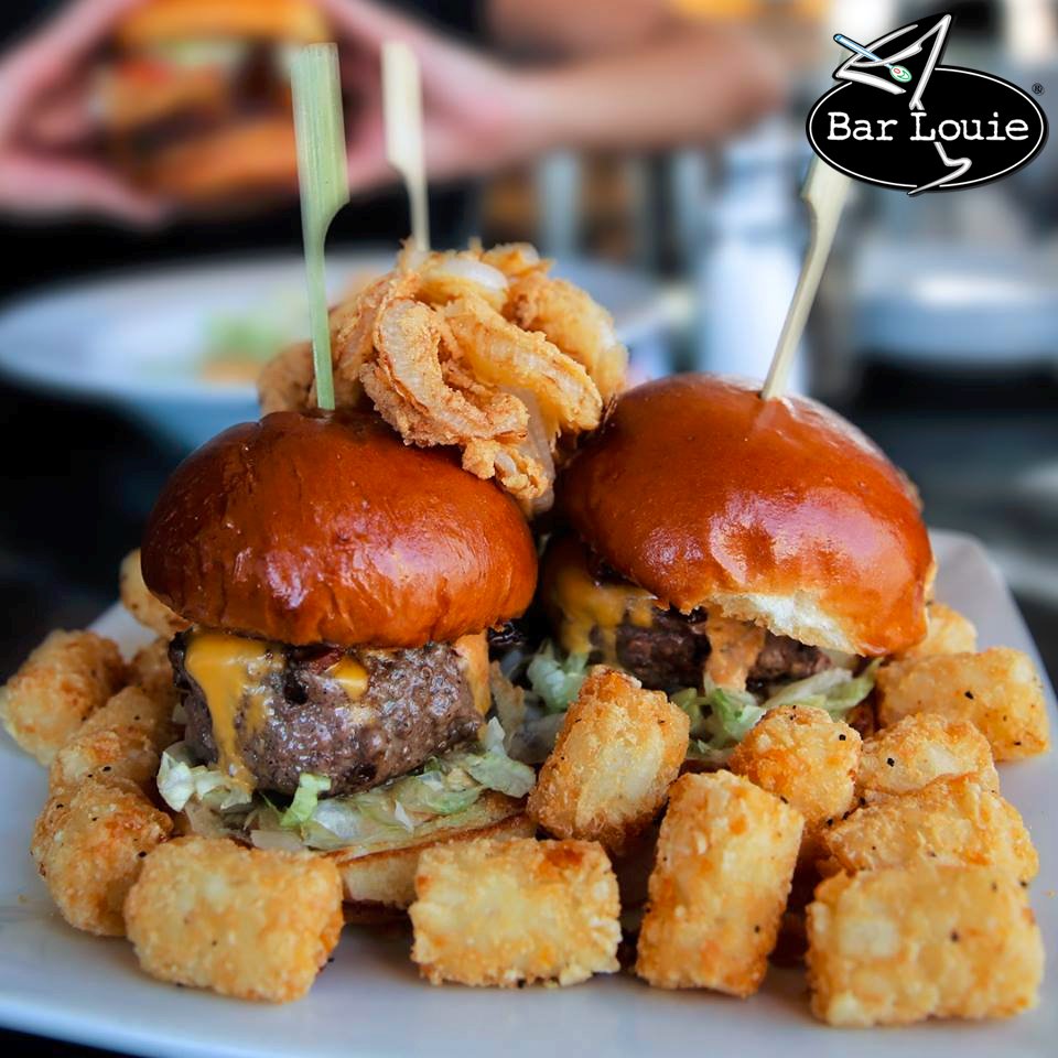 waldengalleria's tweet photo. Finger foods are the best foods. 

RT for your chance to win two (2) FREE appetizer vouchers from @BarLouie! Random winner chosen next week. https://t.co/saRykOOCn4