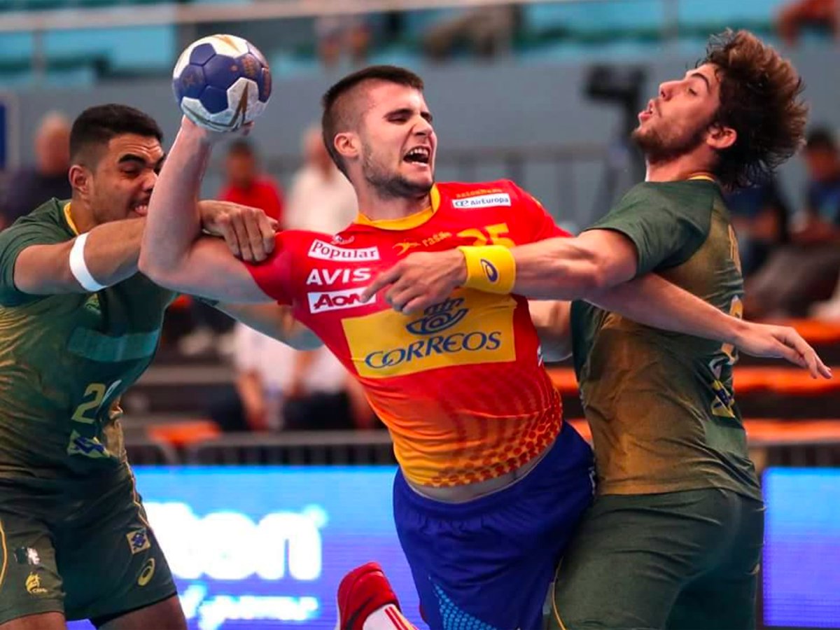 Me parece un escándalo de jugador <a href="/mrm_juan/">Juan de la Peña</a>. El madrileño hace de todo y lo hace casi siempre bien. Una garantía.