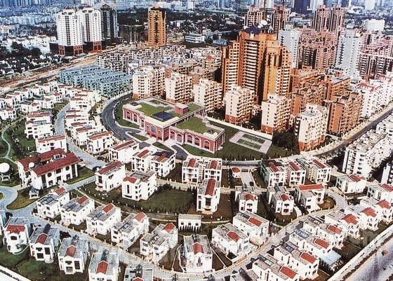 CryptoNetNews's tweet image. This Company Looking To The #Blockchain To Make Buying International #RealEstate A Breeze cryptonetworknews.com/blockchain/228…