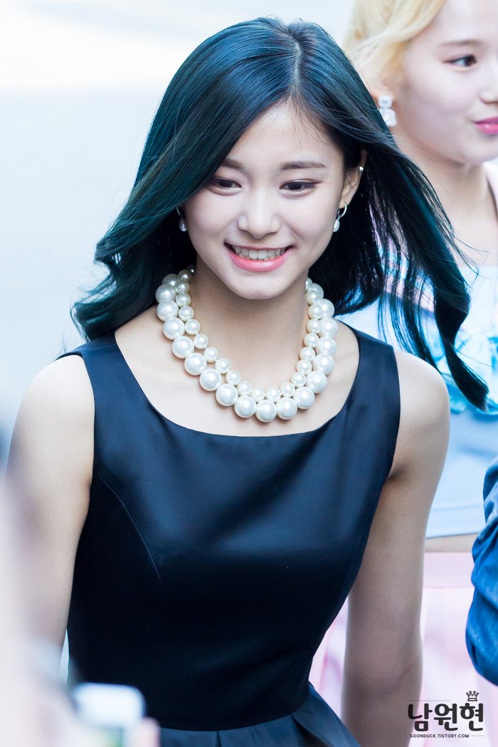 Tzuyu Pics Cheer Up Era Green Blue An Iconic Hair Tzuyu Pics Cheer Up Era Green Blue An Iconic Hair