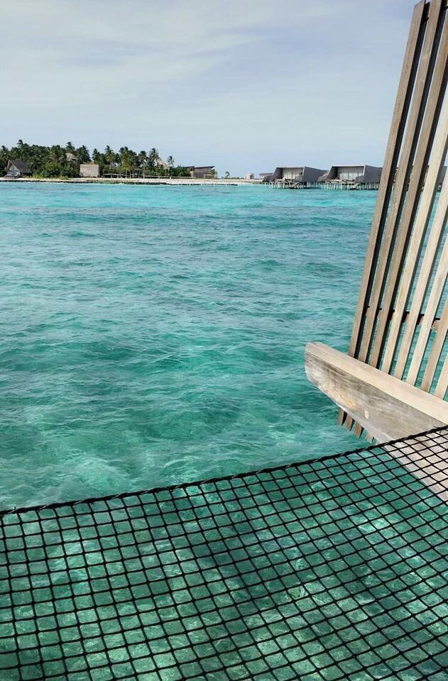 BucketListFeed's tweet image. Go to the Maldives 🇲🇻 😍