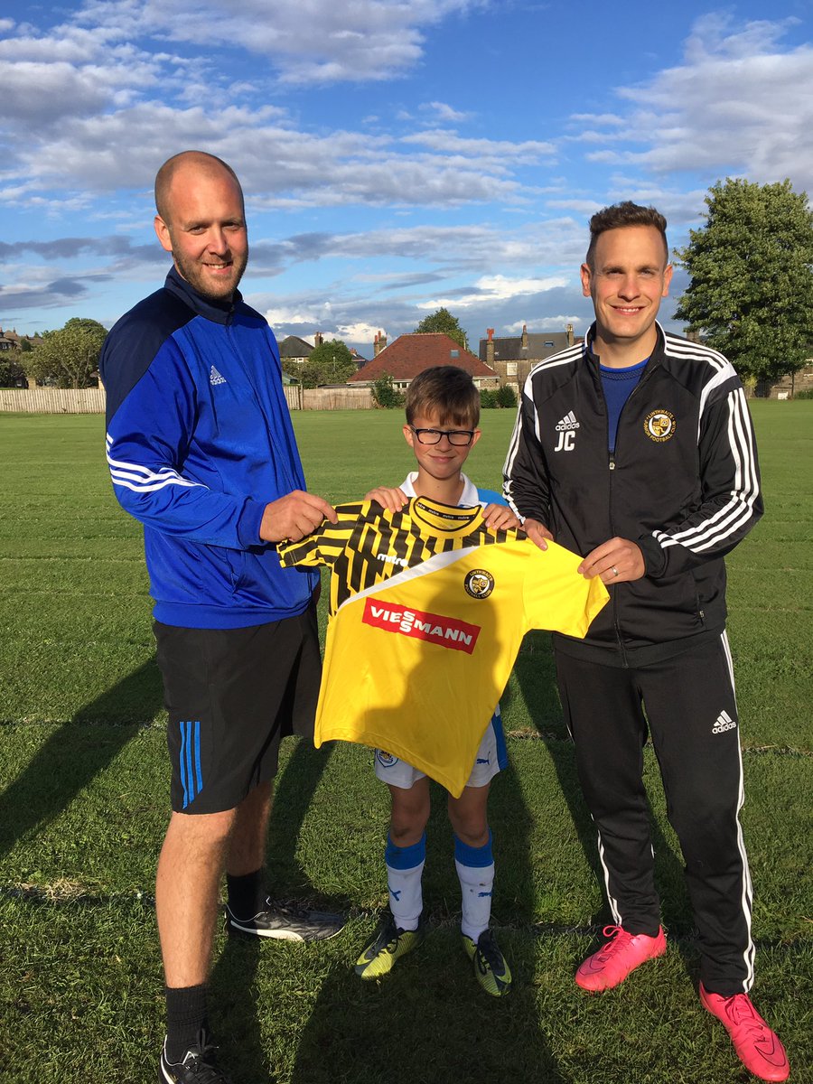 LFCU10s's tweet photo. #TransferThursday
More #RecordBreaking Spending @linthwaitejfc 60,000,000 #million

6 Players #signed today, here's 3 of them!

#Part1 https://t.co/hYBdse7TSH