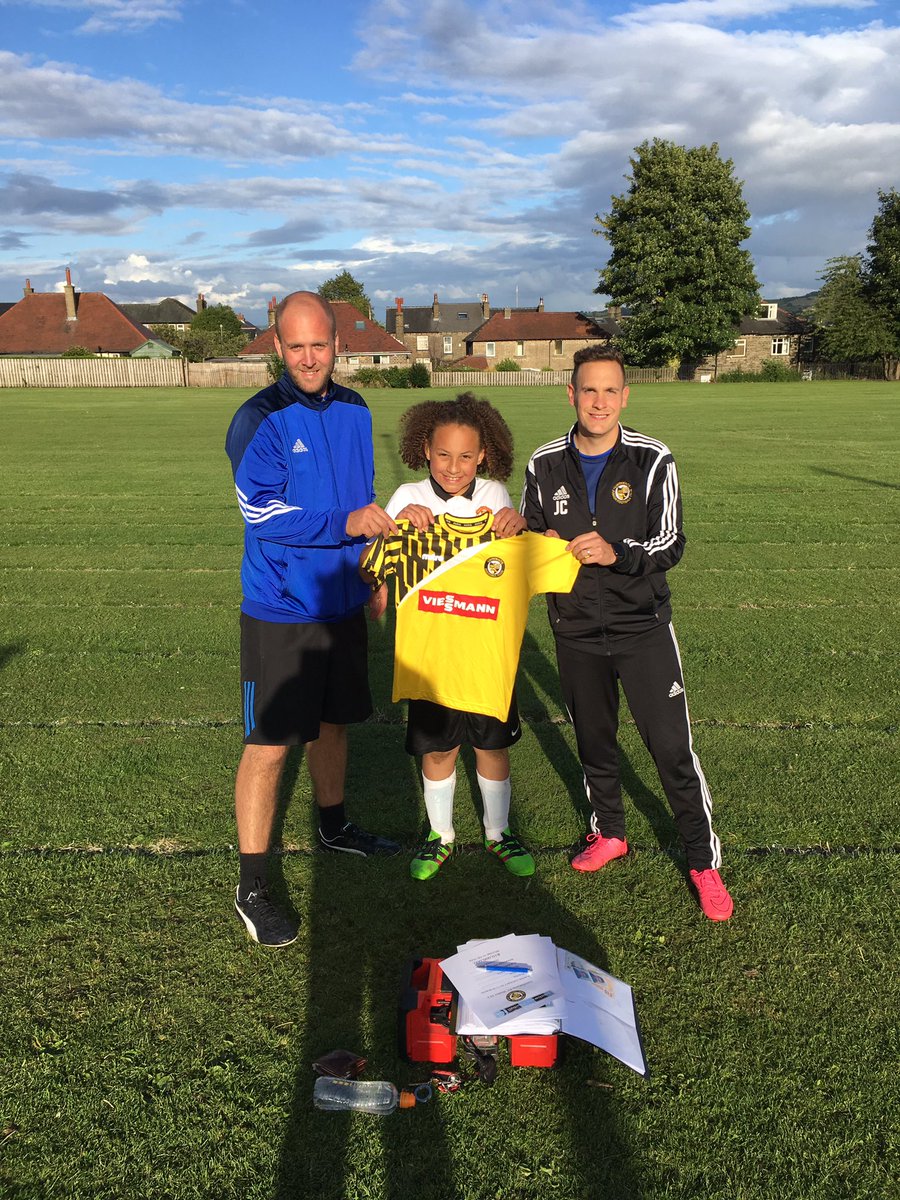 LFCU10s's tweet photo. #TransferThursday
More #RecordBreaking Spending @linthwaitejfc 60,000,000 #million

6 Players #signed today, here's 3 of them!

#Part1 https://t.co/hYBdse7TSH