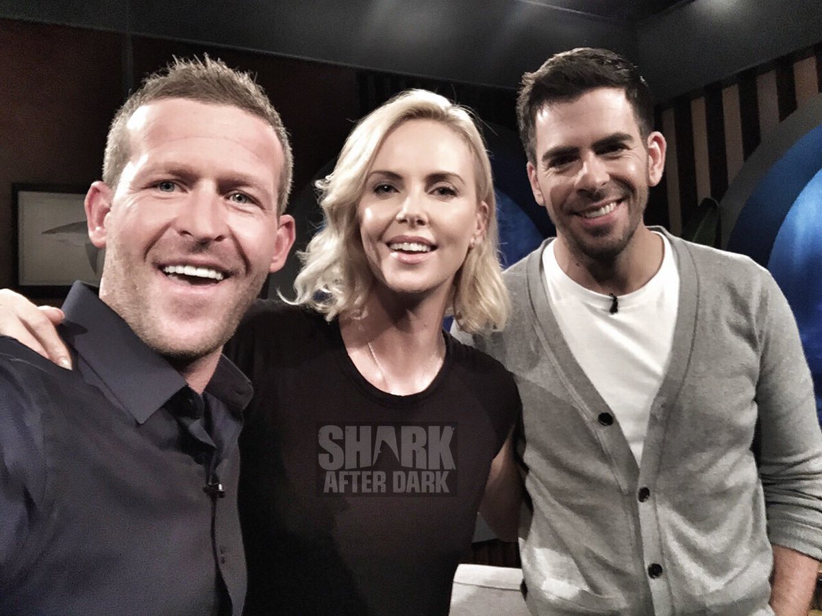 ABC4EXPLORE's tweet photo. Watch #SharkAfterDark @11pm tonight @SharkWeek with sharkjunky @EliRoth cameraman @abc4explore &amp; superstar @CharlizeAfrica #AtomicBlonde 🦈🦈🦈 https://t.co/9W6xrq1p6p