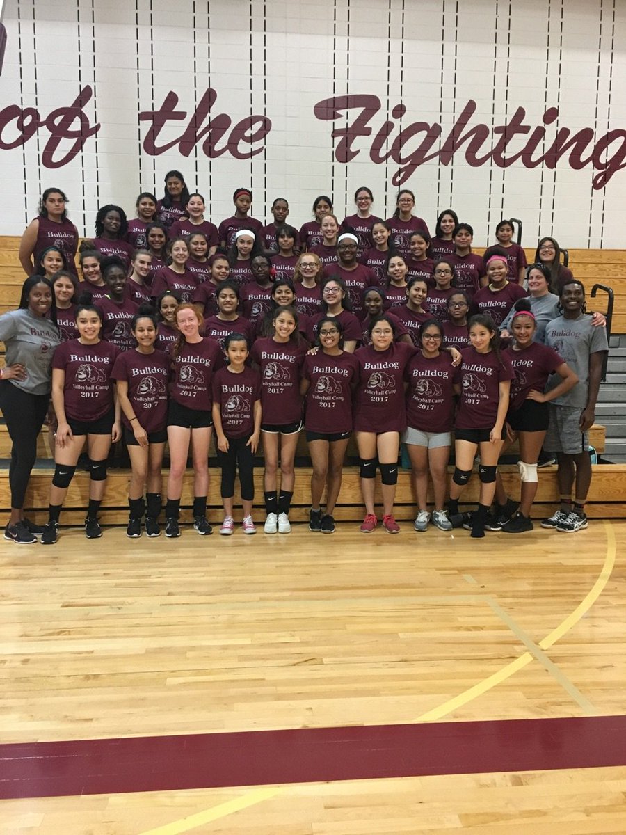 Coach_Ehmling's tweet photo. @HeightsHighSch @heightshighvb @ghostofHHS
 Another Successful Year of Camp Completed🏐 https://t.co/IWvPQ6Kc4B