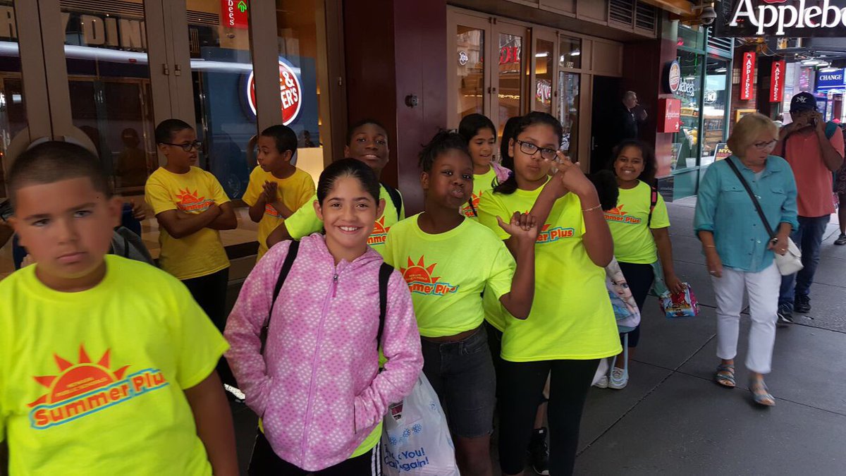 McK_SummerPlus's tweet photo. Trip to #MadameTussaud!  #waxmuseum #musem #NPS #NPSELT  #Newark #NJ #NewJersey #SummerFun  #ELT #keepkidslearning
@ELT_Newark https://t.co/GWKwcmsLdk