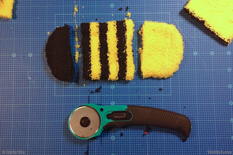 WooWork's tweet image. I sewed a 👑Queen Bee🐝 from a sock. The buzz at woowork.blogspot.ca/2017/07/sew-it…