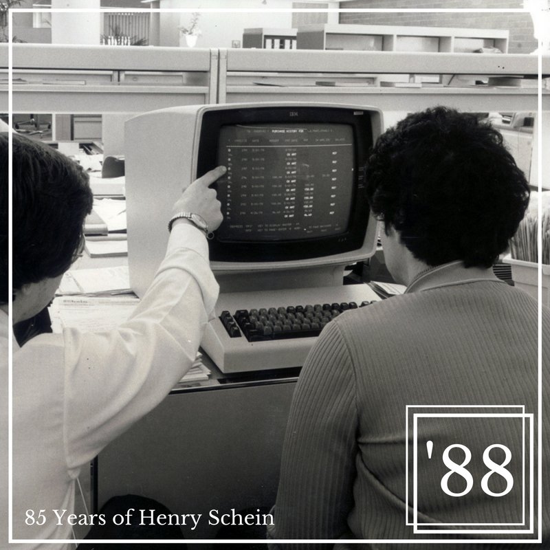 HenrySchein's tweet photo. 1988: Henry Schein introduces "PRO PC," enabling customers to view the Company catalog and place an order through CompuServe. #Schein85 #TBT https://t.co/fqtLRCJOa4