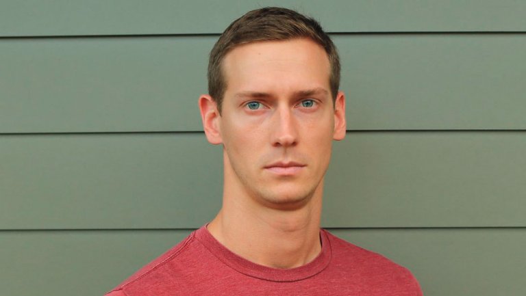 THR's tweet photo. ‘The Walking Dead' Producers Cancel Press Tour Appearance to Attend Stuntman's Funeral https://t.co/3KyTyZGIgX https://t.co/4Nz1wjlp1t