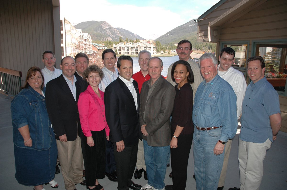 TMSAtoday's tweet photo. A group of attendees at the 2006 Annual Conference in Keystone, CO. #TMSAthrowback https://t.co/hA6zvSbxeG