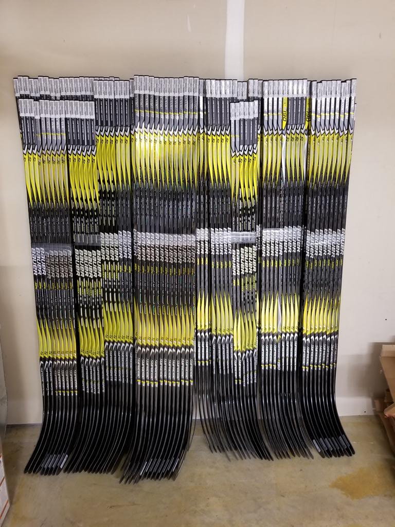 extremehockey's tweet image. Look What is here! Which one will be yours? @BauerHockey #supreme #bauer1S