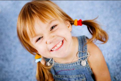 AprilJackson27's tweet photo. Let your smile change the world,but do not let the world change you're smile. 💖😀💖☺ https://t.co/buvaZhZXCs