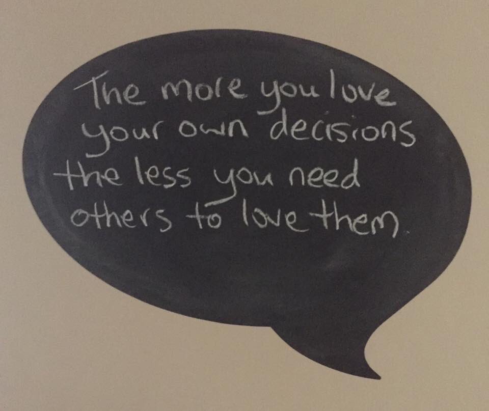 catsheerin's tweet photo. Thursday's Bubble Thoughts ๐ญ... #theholistictoolkit #love #owndecisions #youFirst #therapist #blogger #thursday #bubblethoughts #galway https://t.co/AAY3wMtN2X