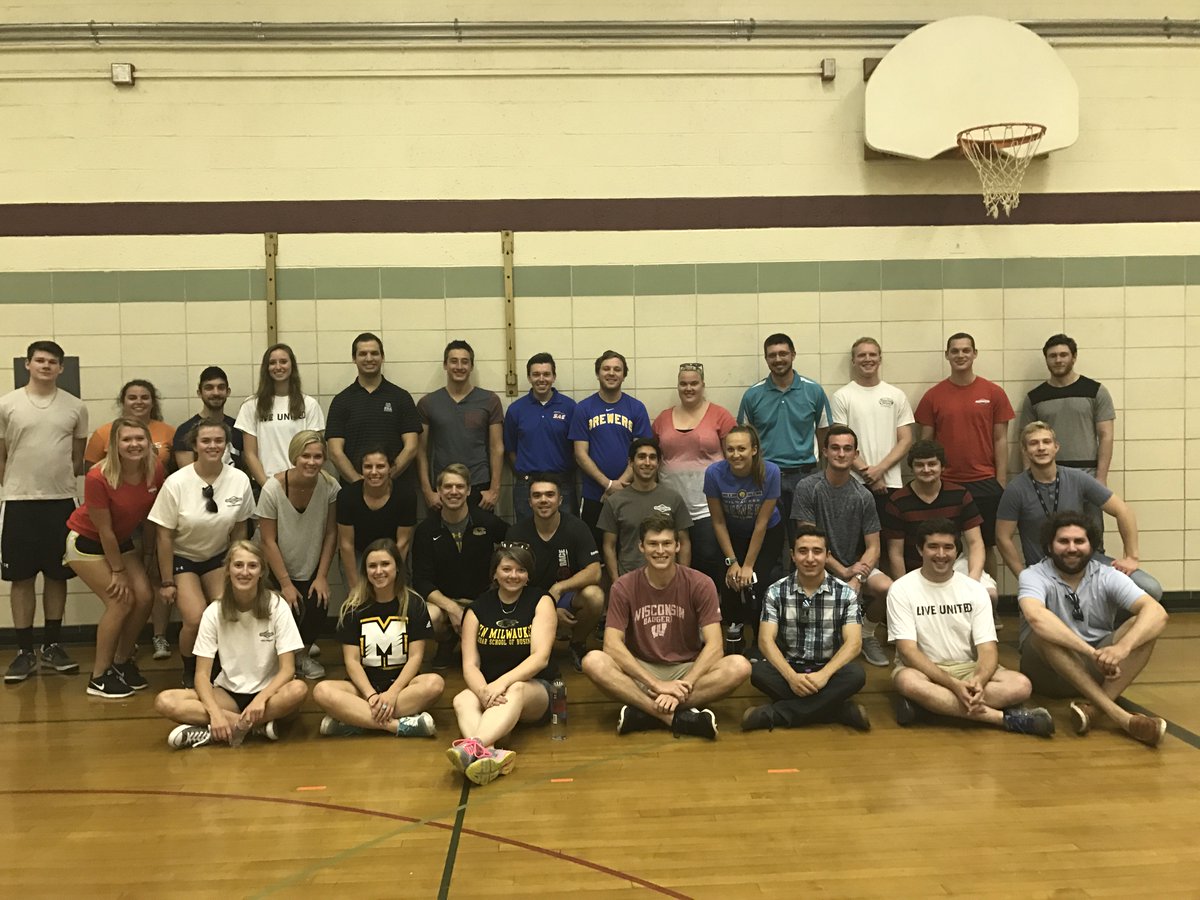 BriggsCareers's tweet photo. Last week #BriggsandStratton interns and co-ops participated in the @UnitedWayGMWC #InternDayofAction! #Thankyou! https://t.co/UnwXI3BXwj
