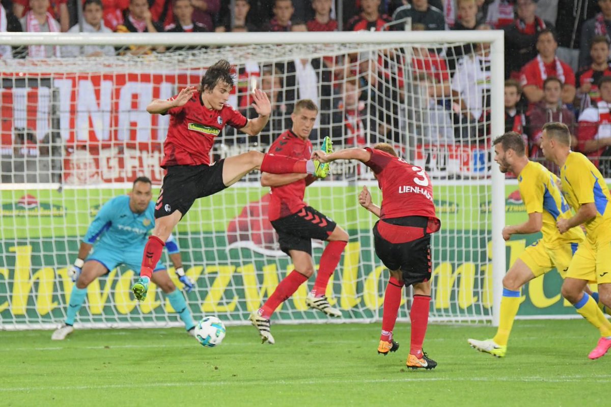 scfreiburg's tweet photo. Erfolgreicher Auftakt im Europapokal 👍 #SCFDOM

Der Spielbericht ➡️ https://t.co/hMHRNxOTyF https://t.co/MuNor4OeEX