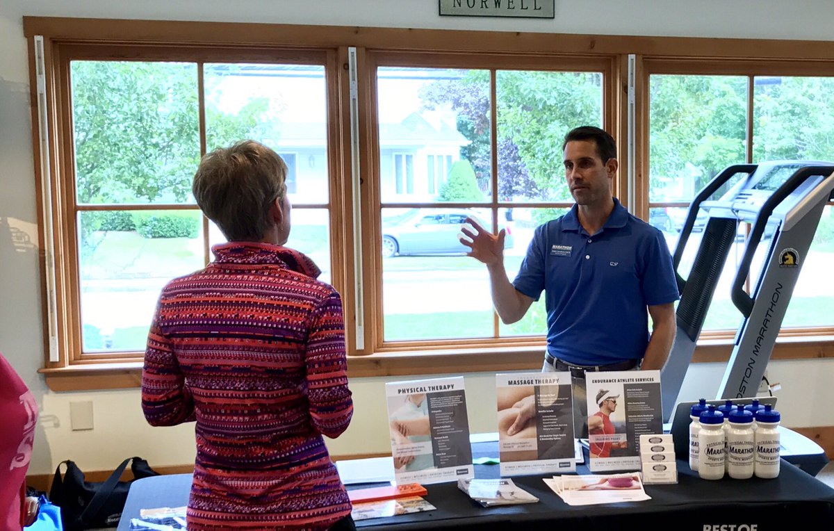 AMcKinneyPT's tweet photo. Thanks @Marathon_Sports #Norwell for having us @Marathon_PT @MPTenduranceGuy for running #VideoAnalysis &amp; #InjuryScreen https://t.co/vmHWT42zVo