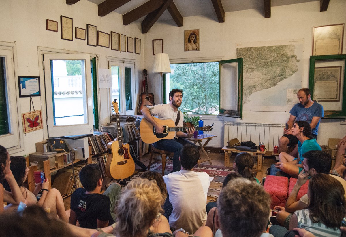 KarpaRecords's tweet photo. Great first event in Spain with the pre-launch of Gabriel Kazz single Helium, next stop Barcelona! @gkazzmusic @janesilvermusic @btujaka https://t.co/agLYKPoJcA