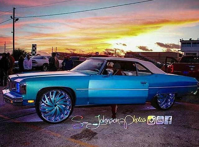 StatusAlloy's tweet image. Hot boy 🔥🔥🔥 but the whip cool ❄️❄️❄️ #Chevy #StatusWheels #STATUS · · · · · 📷 : @s_johnson_photos
#ChevyNation #Ch… ift.tt/2v2fKKF