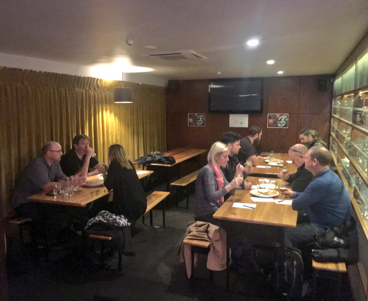 malthouse's tweet photo. Judges be judgin'. #herecomesthejudge #WCIPAC2017 #WCIPAC #WestCoastToast https://t.co/wvgUhNvrkd