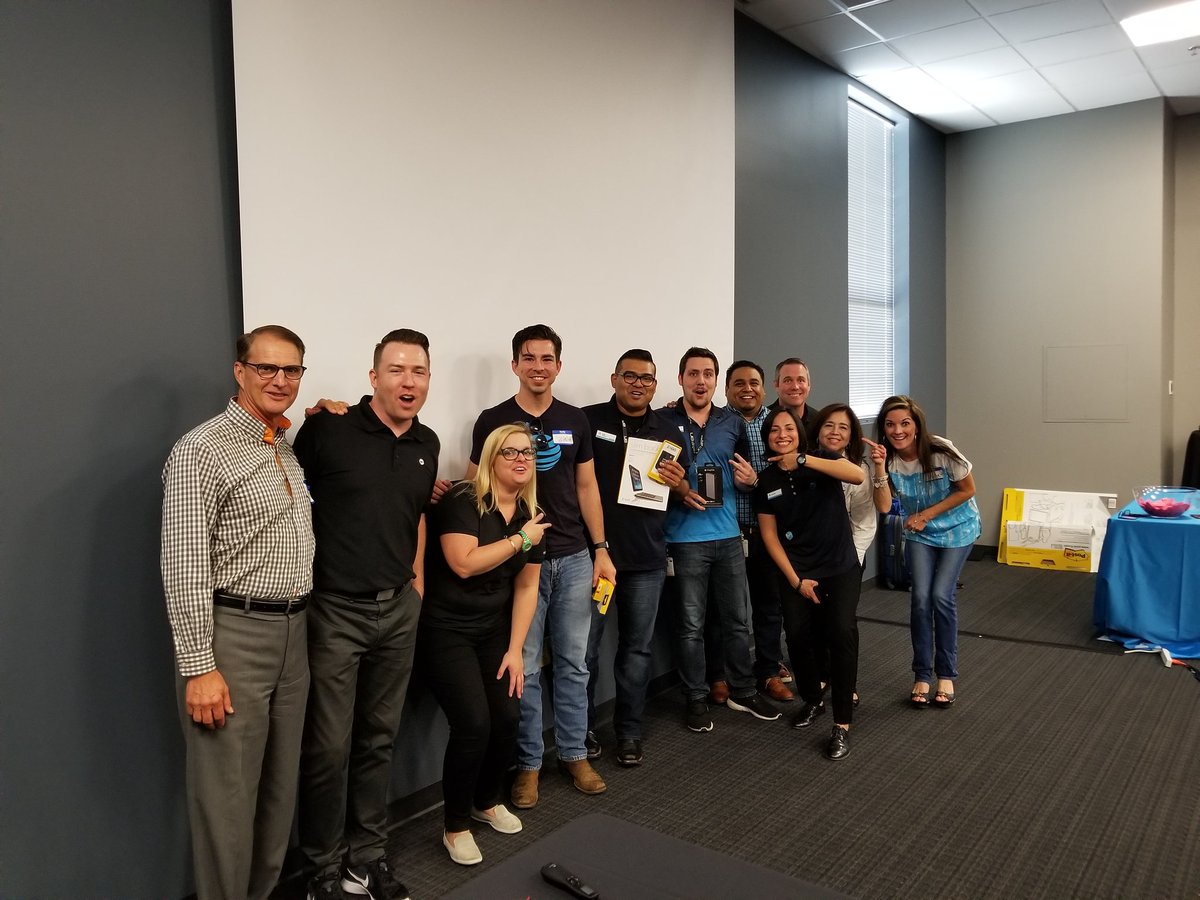 Attaccesryaccelrator tweet media