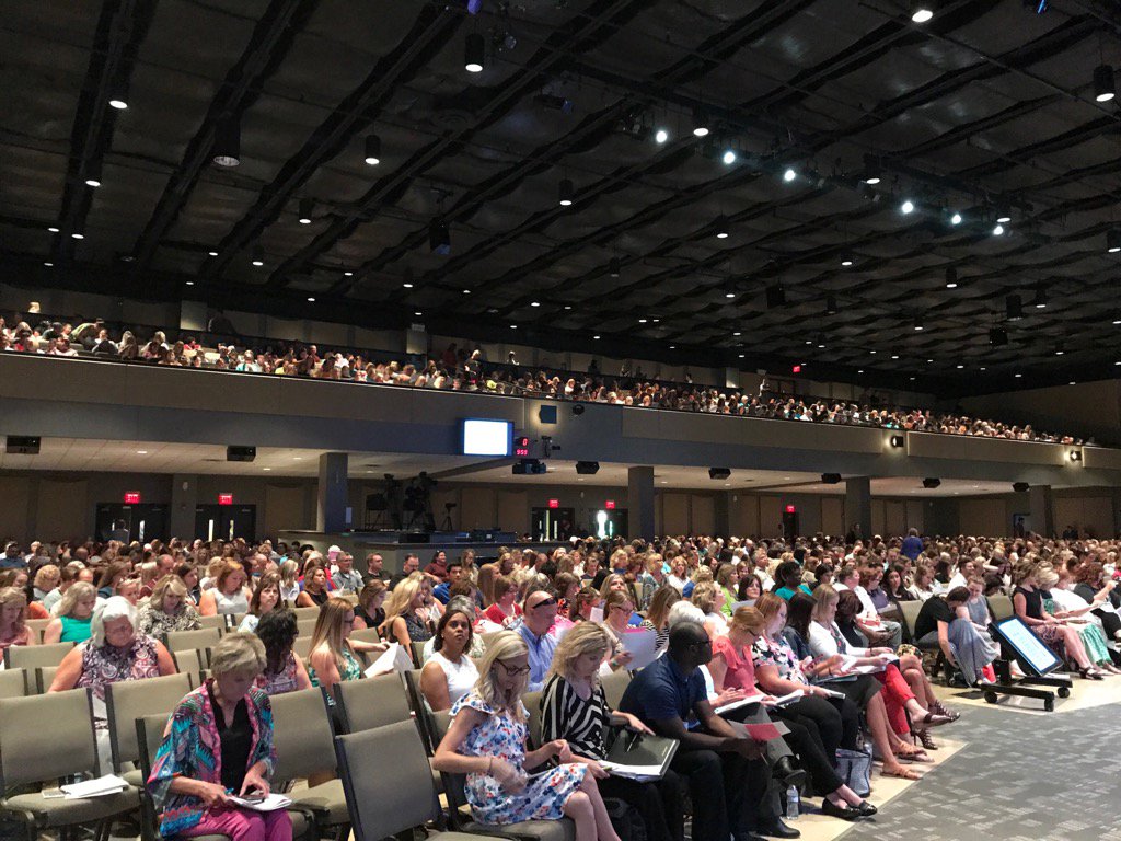 2,400 Sumner County educators learning &amp; growing! #lifechange #it'sgoingtobeagreatyear
