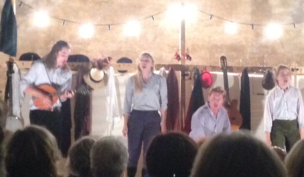 Late_Available's tweet image. Another triumph @threeinchfools Romeo &amp;amp; Juliet was superb. There are still 20 + performances to go. Don't miss out. Find one near you now.