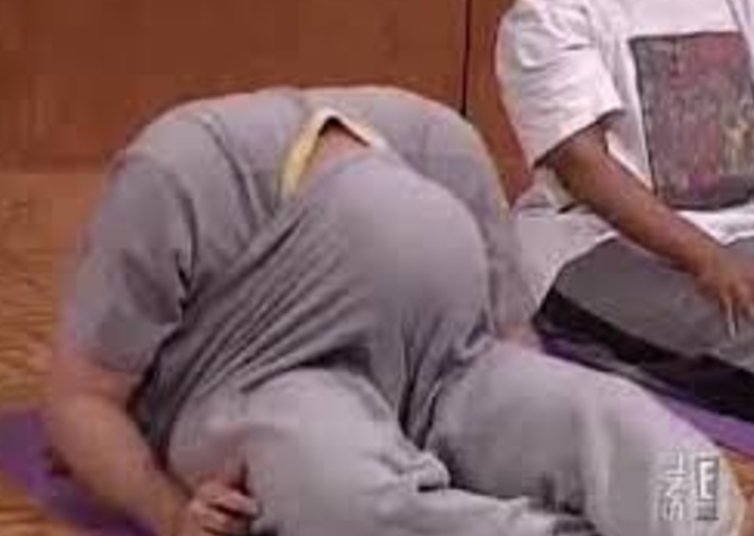 NEW CELEBRITY SEX SCENES Big Butt In Shorts