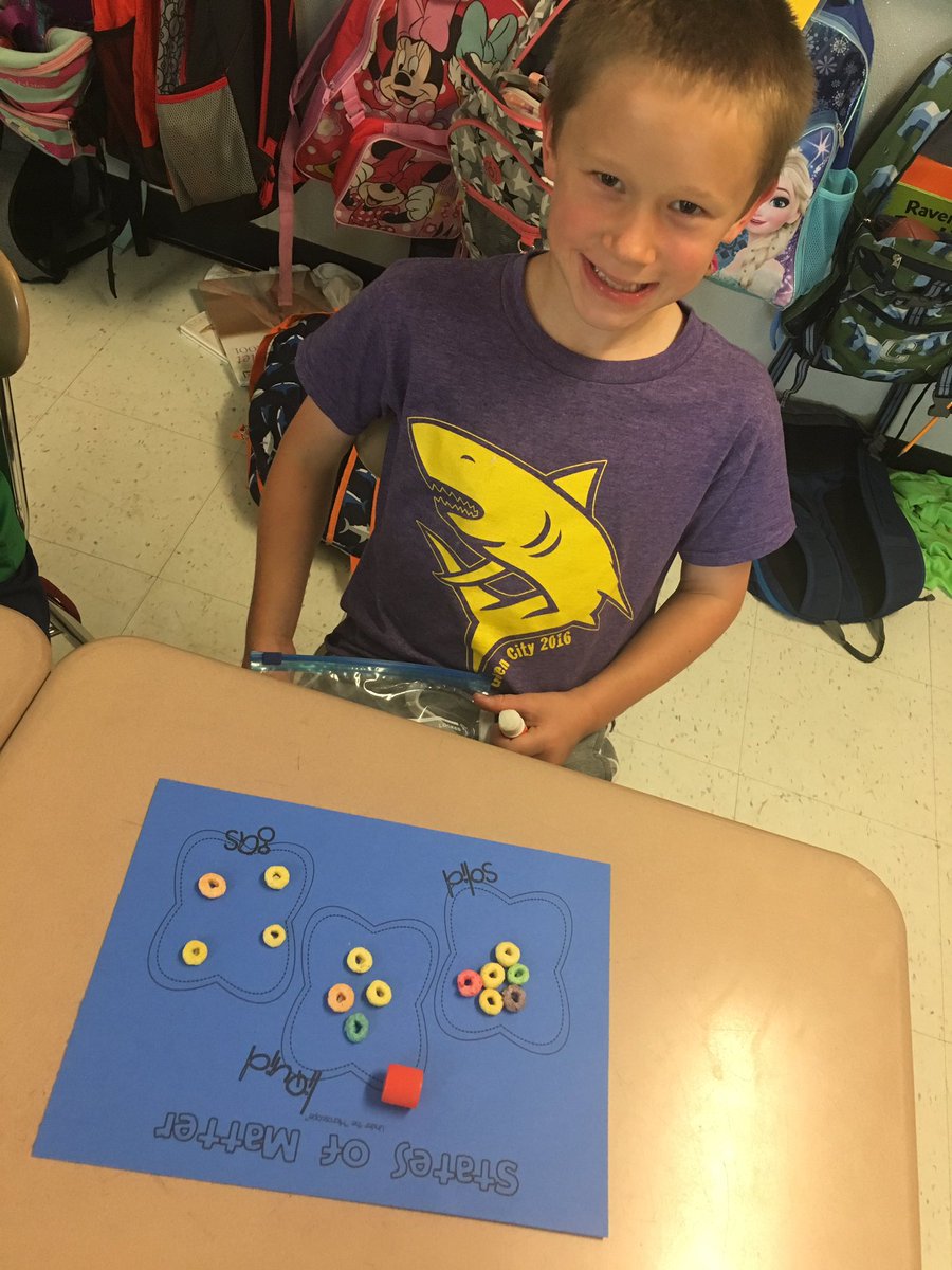 l_newton8's tweet photo. Had so much fun today learning about the forms of matter #secondgrade https://t.co/sCDxzb15IY
