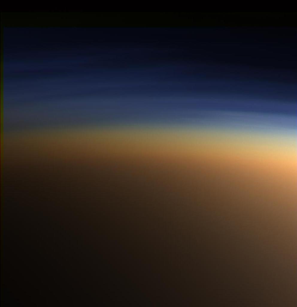 NASA's tweet photo. .@CassiniSaturn detected a molecule that may have acted as the basis for the earliest forms of life on Earth: https://t.co/MIJq5pIDG6 https://t.co/Qo5tTLehxF