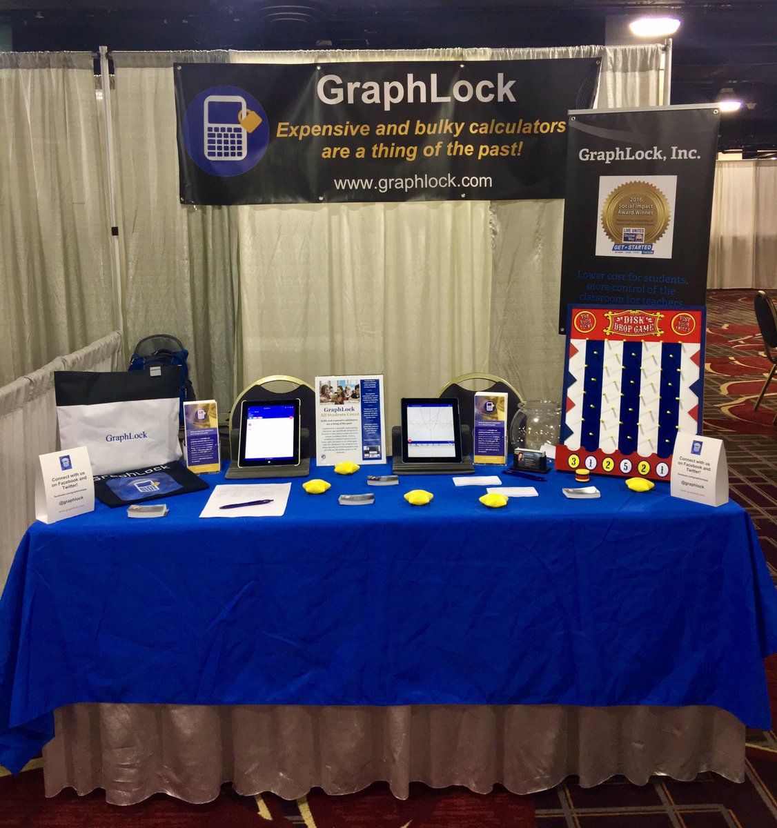 mathbymal_dyer's tweet photo. Great day exhibiting at MAA Mathfest in #chicago! #maathfest @maanow #math #edtech #equalmath #allstudentscount #graphlock https://t.co/pqdELXvvhk