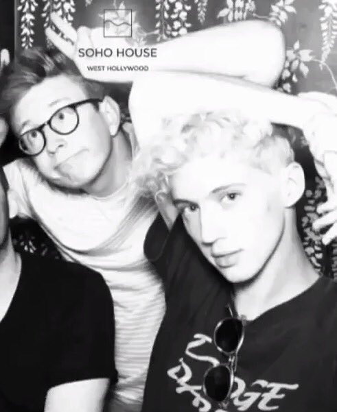loveIydoubt's tweet photo. just two blonde boys hanging out making my 2013 troyler heart happy for the first time in years https://t.co/J5tAIvqjaI