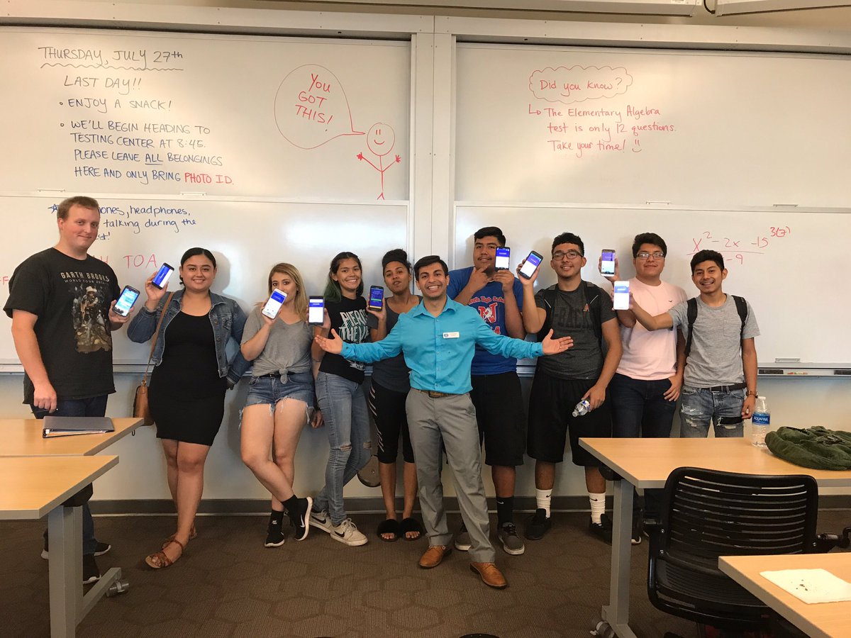 Josh_Dyer's tweet photo. @gatewayaz students with @GraphLock and @VjKanwar saying goodbye to TI!  #edtech #graphlock #edchat https://t.co/7rg1yoxBlA