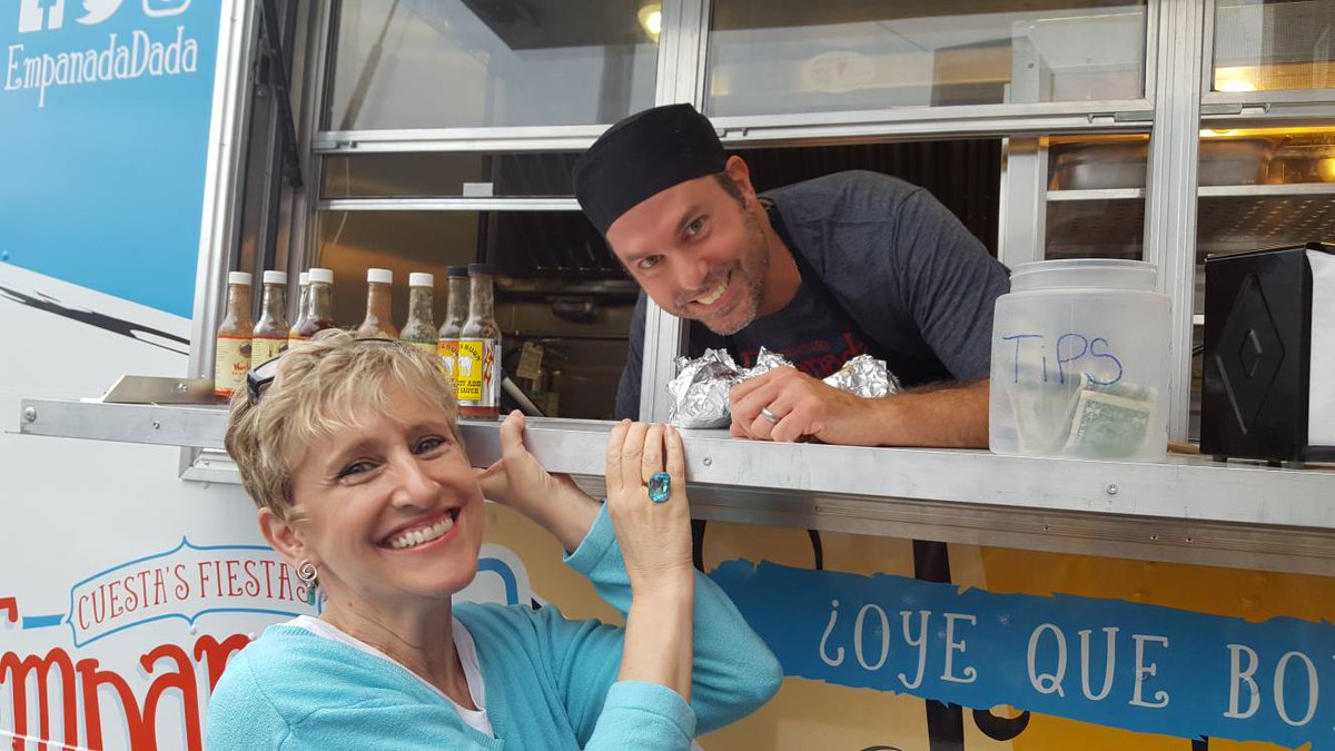 Loved munching on #empanadas &amp; the BEST #CubanSandwich ever... TX <a href="/EmpanadaDada/">Empanada Dada</a> #startup founder Bob Cuestas! #Lowell @EforAll_LL 🙆‍♀️❤🍻👏