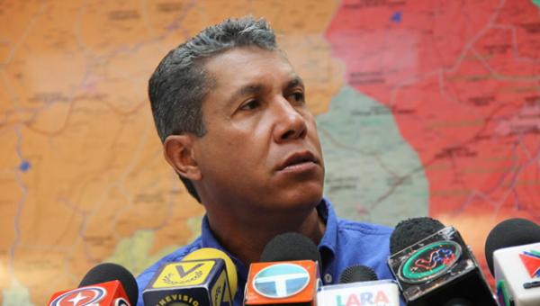 NTN24ve's tweet photo. Avanzada Progresista es el único partido en aceptar la proposición de Maduro de dialogar antes de la Constituyente https://t.co/1hmPqOG06b https://t.co/DhuCPT9SGe