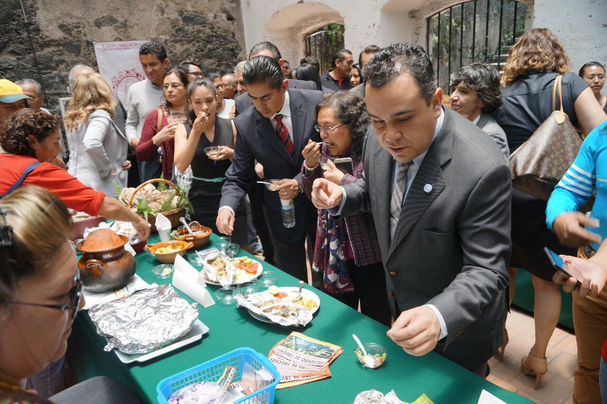 Fer_MercadoG's tweet photo. En equipo productores, cámaras empresariales, consumidores y Gob unimos la cadena para detonar el desarrollo económico de @DelLaMagdalenaC https://t.co/b9kdNOSJTq