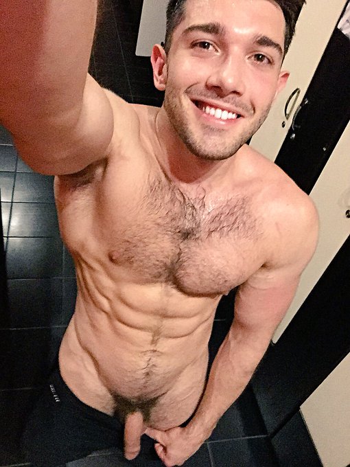 Gay gym 24/7)
#workout #gym #hunk #jock #lucasent #lucasmen #queermenow https://t.co/RT1U5nA7iJ