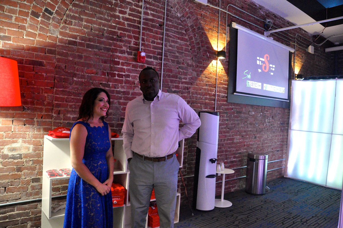 .@randizuckerberg & new @thecompanylab Exec. Dir. Marcus Shaw at #SuesTechKitchen, which is in beta in #Cha tomorrow. Article in the a.m!