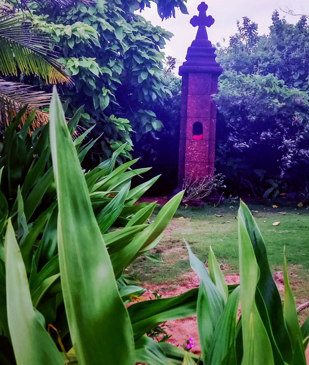Pousada_Beach's tweet photo. #serene #monsoons #bliss #cross #beachrestaurant #calangutebeach #forgettheworld #calangute #goa #india 
Photo Credits @aparna.b.mishra https://t.co/5wbOHAT4M4