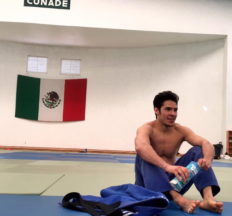 Conaromaacafe's tweet photo. Eduardo Avila Mauricio Velázquez Mondragón
#PoderosoMen #HermosoMuchacho #Fisicoculturista #SexyBoy #MexicoMuscle #PueblaMuscle https://t.co/OQWw5hw1lg