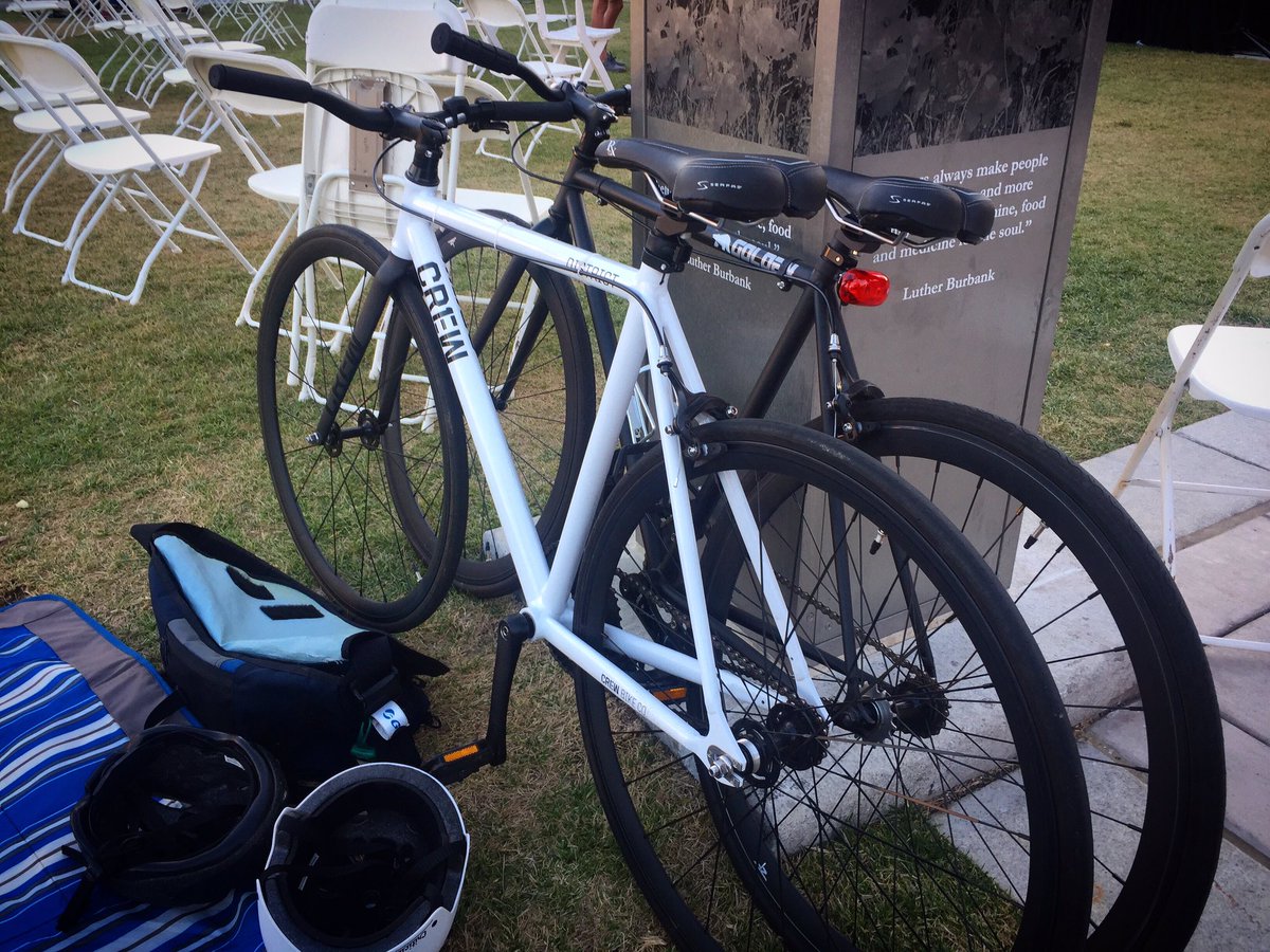 m1k3Vx's tweet photo. Took #DarthVader & #Stormtrooper 2 the #MovieNightattheSquare!
#SantaRosa #OldCourthouseSquare #movies #bikes #OutInSR #SummertimeInTheSRC https://t.co/6L0rA8GBSn