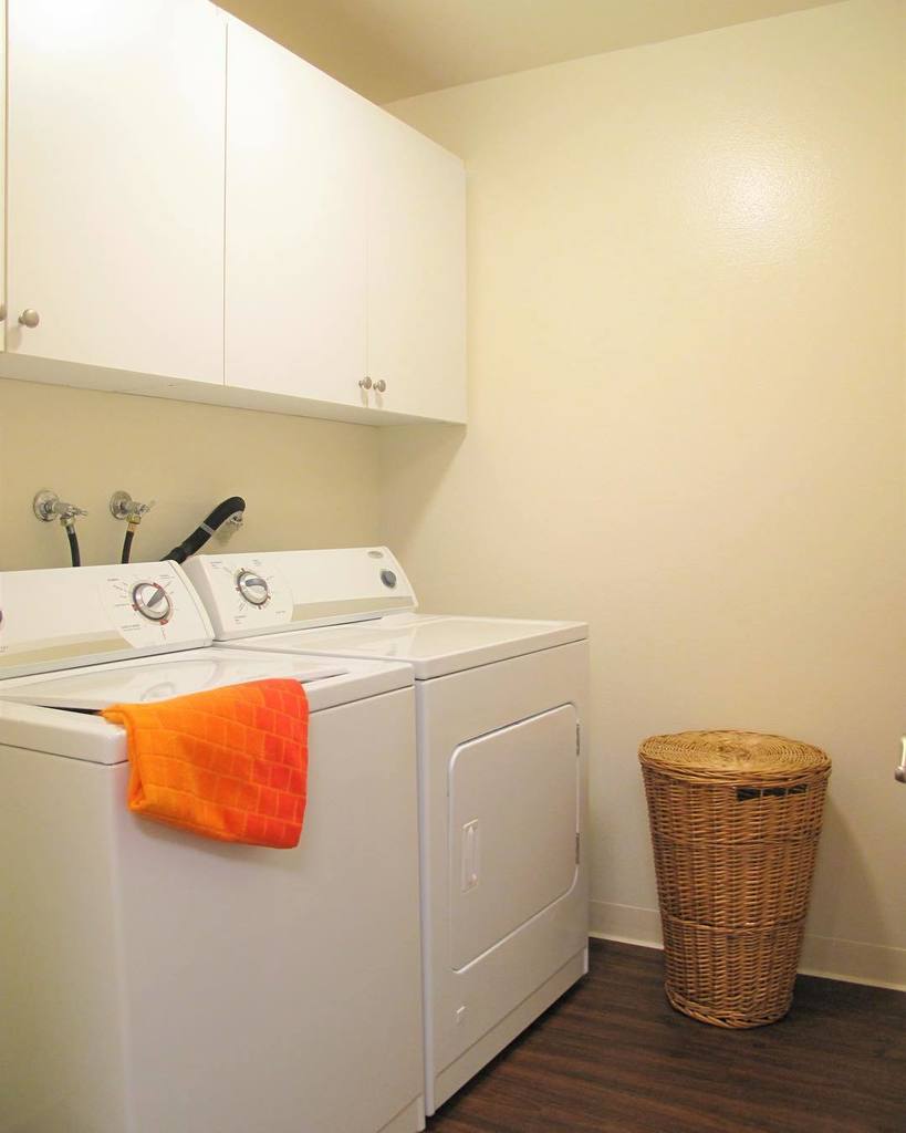 In need of a full size Washer &amp; Dryer? Versailles on the Lake can provide this in your own home! Yes, INCLUDED! #laundry #LIFEsaver #dirty …