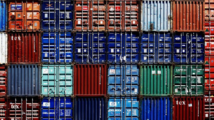 Spacelli_'s tweet photo. Shipping containers aren't your only storage solution. One word - Spacelli, your modern day storage saviour. 🙏🏼 https://t.co/00674QTlQg